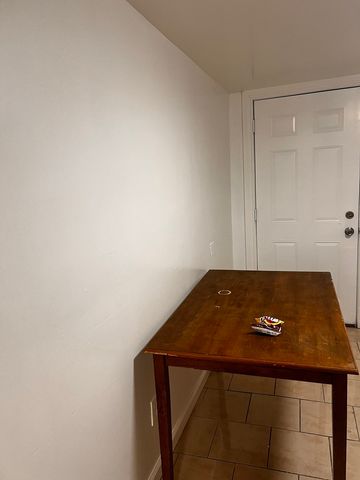 6113 S Sacramento Avenue, Chicago, IL 60629