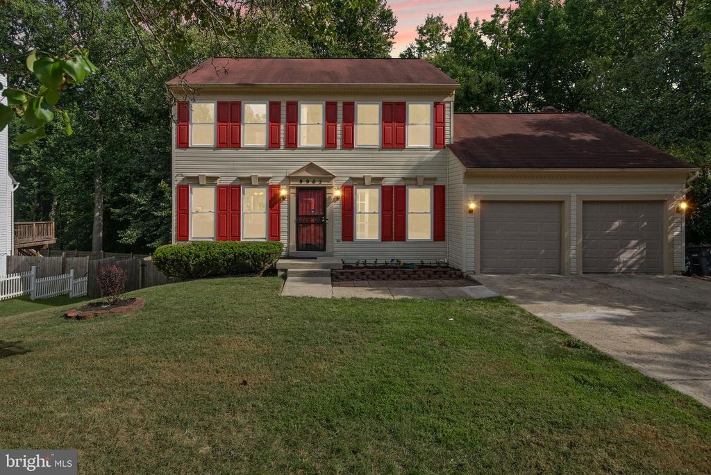 9902 FOX RUN DR, Clinton, MD 20735