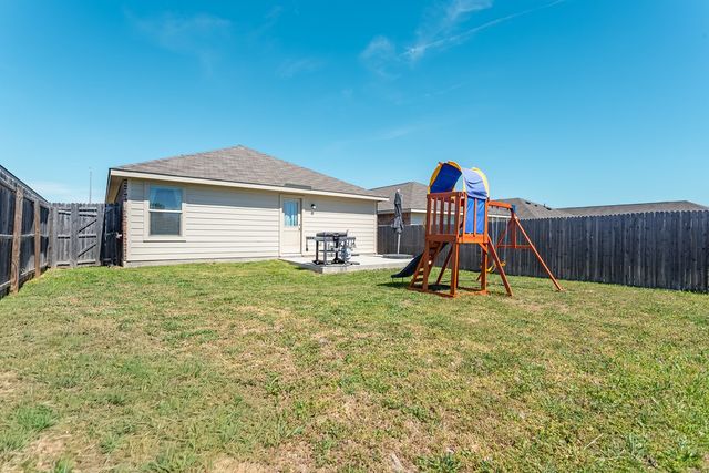 5717 Honey Creek Street, Fort Worth, TX 76179