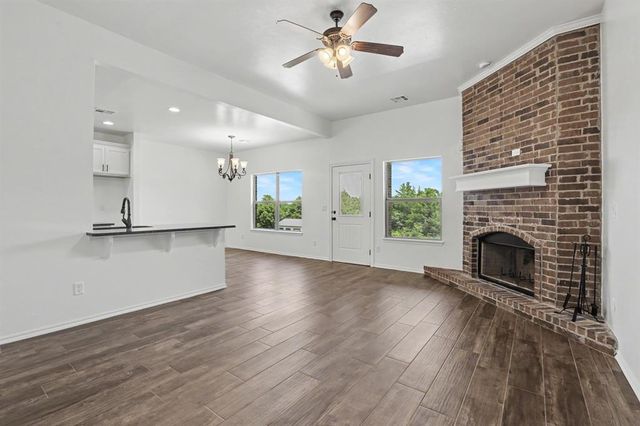 350 Maple Drive, Guthrie, OK 73044