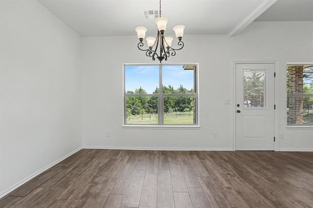 350 Maple Drive, Guthrie, OK 73044