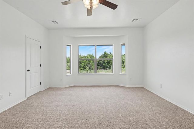 350 Maple Drive, Guthrie, OK 73044