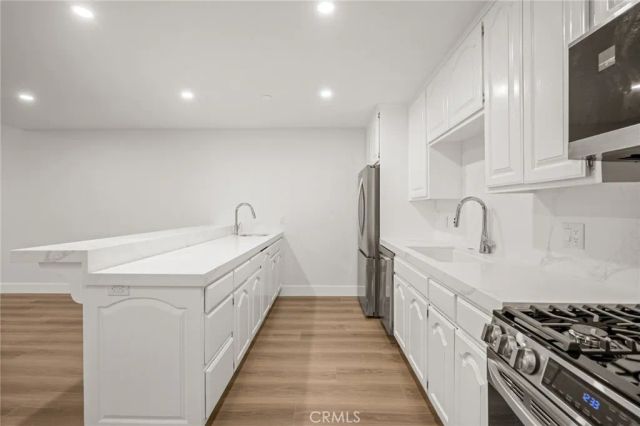 17200 Newhope, Fountain Valley, CA 92708