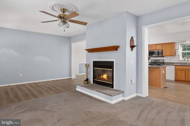 9563 MOHAWK DR, King George, VA 22485