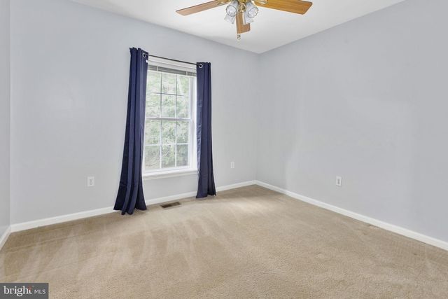 9563 MOHAWK DR, King George, VA 22485