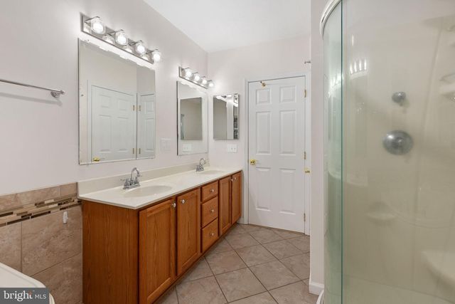 9563 MOHAWK DR, King George, VA 22485
