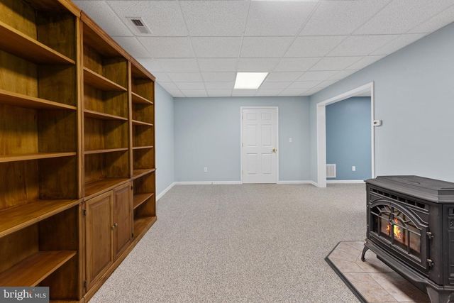 9563 MOHAWK DR, King George, VA 22485