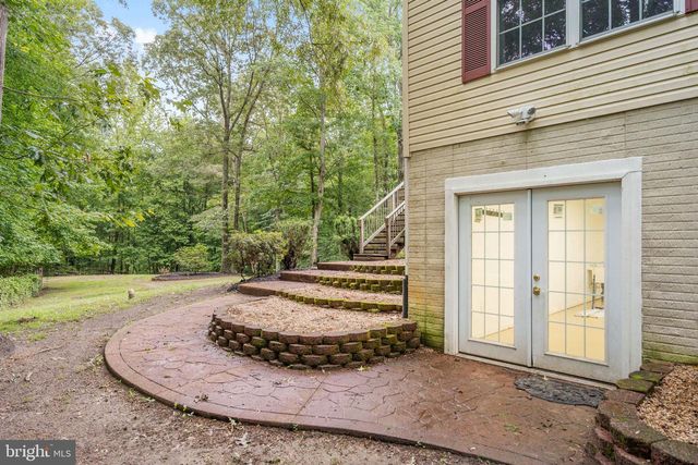 9563 MOHAWK DR, King George, VA 22485