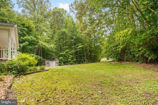 9563 MOHAWK DR, King George, VA 22485