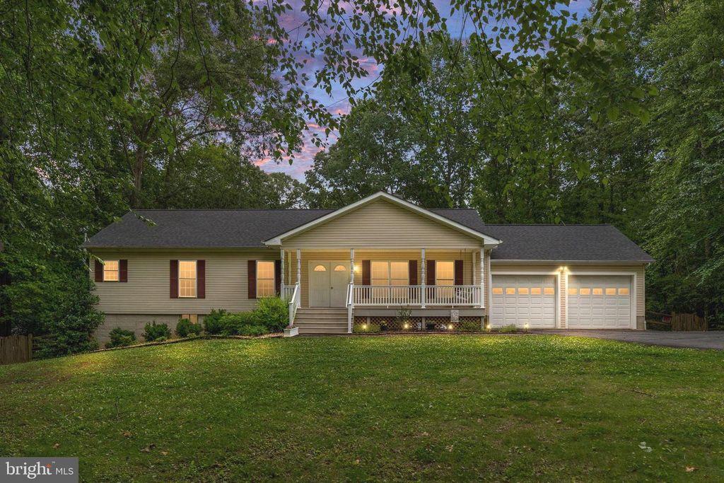9563 MOHAWK DR, King George, VA 22485