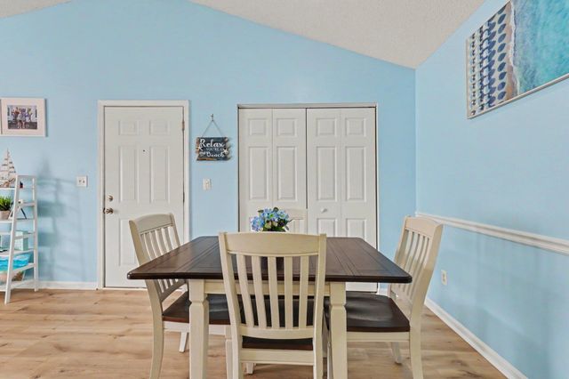 3795 Hitchcock Way Apt 637, Myrtle Beach, SC 29577