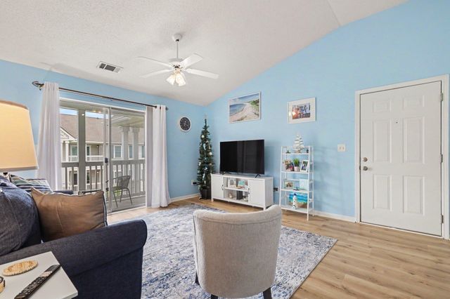 3795 Hitchcock Way Apt 637, Myrtle Beach, SC 29577