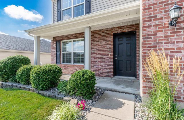 823 Groveview Court, Evansville, IN 47711