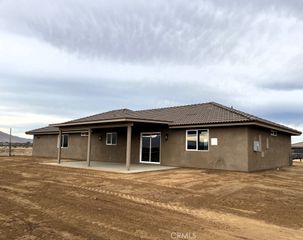 13119 Candlewood Road, Apple Valley, CA 92308