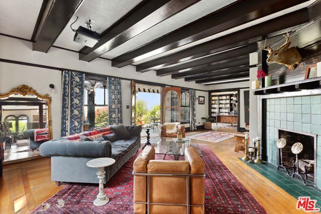 1046 W KENSINGTON Road, Los Angeles, CA 90026