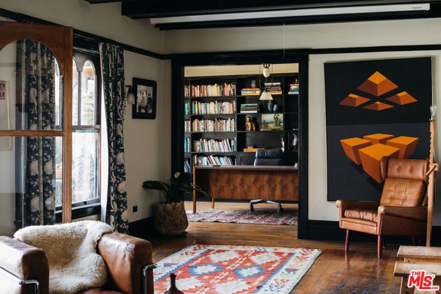 1046 W KENSINGTON Road, Los Angeles, CA 90026