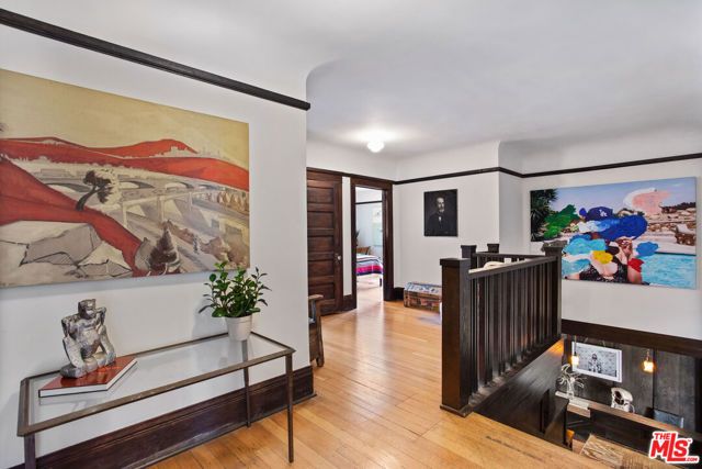 1046 W KENSINGTON Road, Los Angeles, CA 90026