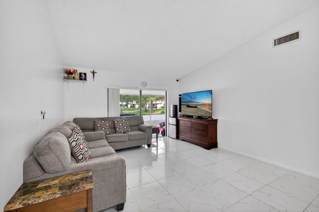 1025 Green Pine Boulevard F, West Palm Beach, FL 33409