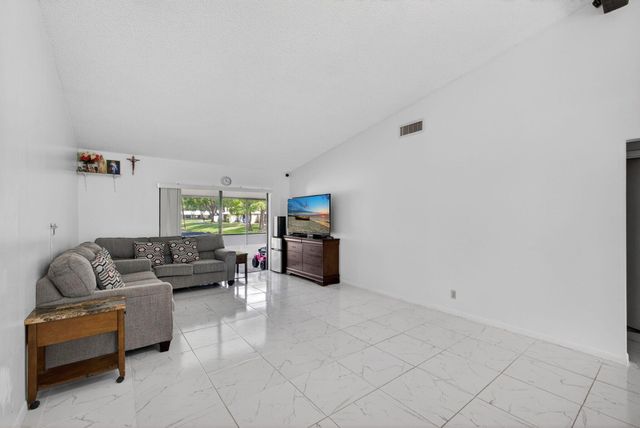 1025 Green Pine Boulevard F, West Palm Beach, FL 33409