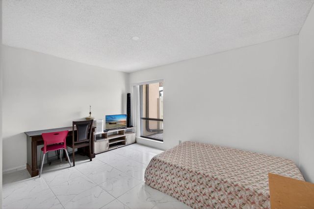 1025 Green Pine Boulevard F, West Palm Beach, FL 33409