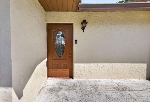 1025 Green Pine Boulevard F, West Palm Beach, FL 33409