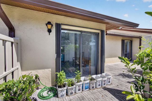 1025 Green Pine Boulevard F, West Palm Beach, FL 33409