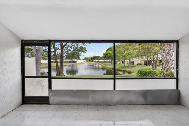 1025 Green Pine Boulevard F, West Palm Beach, FL 33409