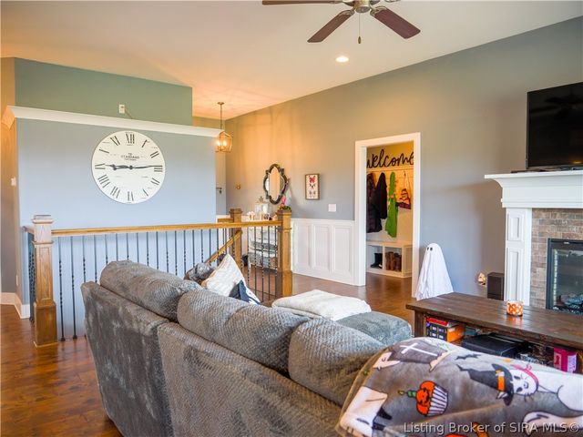 2917 Chestnut Eagle Ridge, Jeffersonville, IN 47130