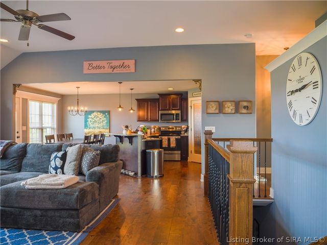 2917 Chestnut Eagle Ridge, Jeffersonville, IN 47130