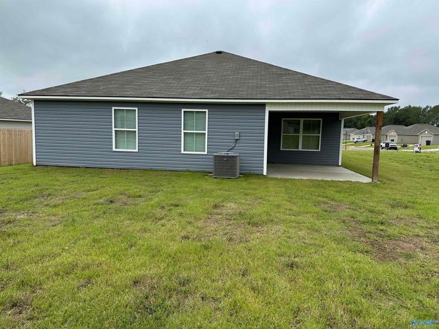 205 Six Pence Court, New Market, AL 35761