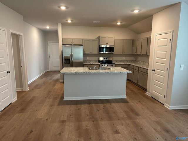 205 Six Pence Court, New Market, AL 35761