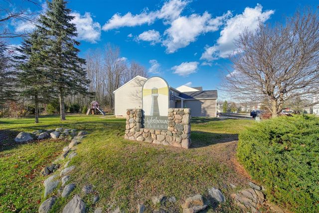 130 Lighthouse Lane, Brooklyn, MI 49230