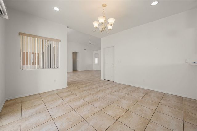 5806 S Wishing Well Drive, Fort Mohave, AZ 86426