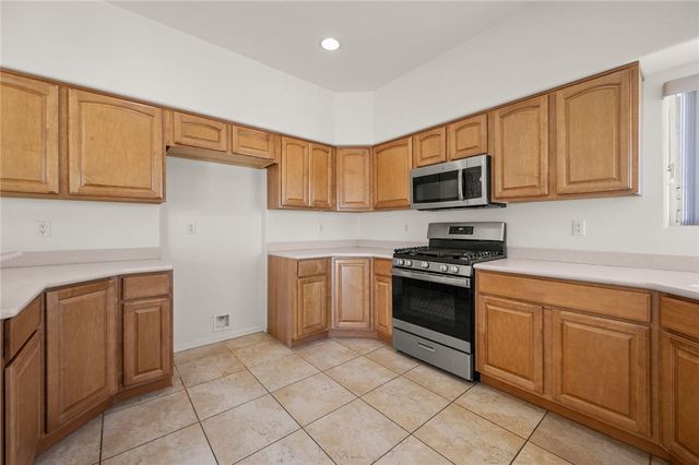 5806 S Wishing Well Drive, Fort Mohave, AZ 86426