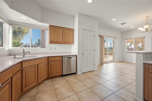 5806 S Wishing Well Drive, Fort Mohave, AZ 86426