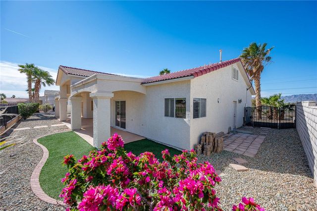 5806 S Wishing Well Drive, Fort Mohave, AZ 86426