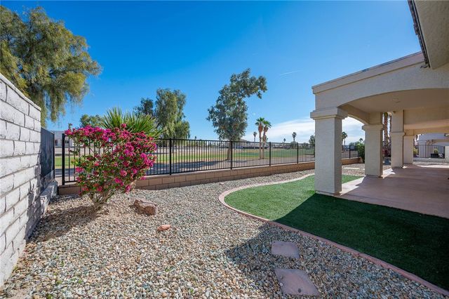 5806 S Wishing Well Drive, Fort Mohave, AZ 86426