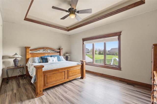 11635 NW 115th Street, Granger, IA 50109