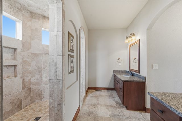 11635 NW 115th Street, Granger, IA 50109