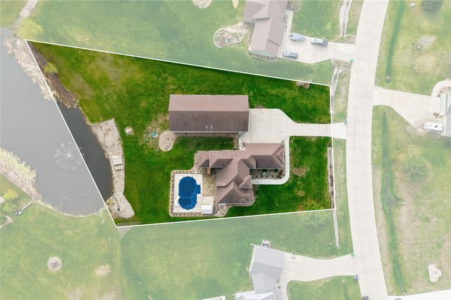11635 NW 115th Street, Granger, IA 50109