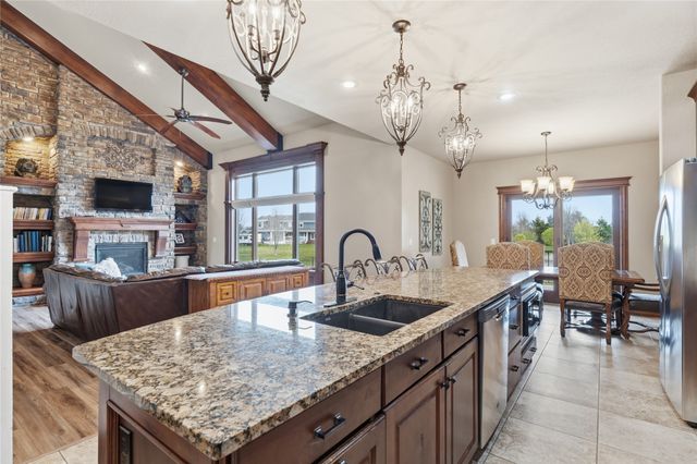 11635 NW 115th Street, Granger, IA 50109