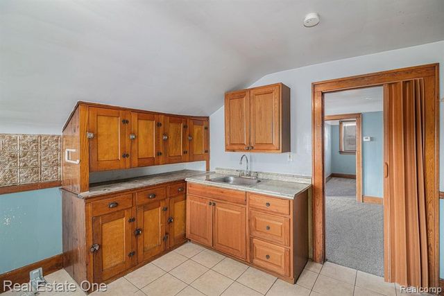 18666 Reed Street, Melvindale, MI 48122