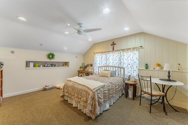 745 Manchester Avenue, Westchester, IL 60154