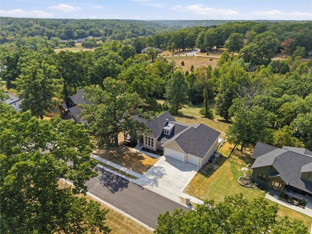 2125 Collins Drive, Pea Ridge, AR 72751