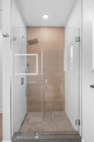 11 Boynton Street 103, Swampscott, MA 01907