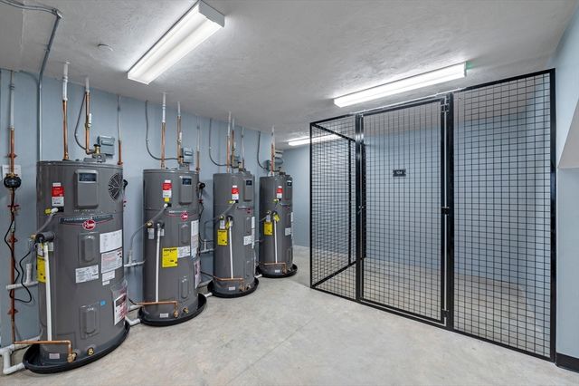 11 Boynton Street 103, Swampscott, MA 01907