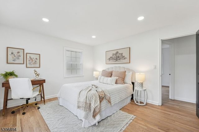 139 Ridgedale Ave, Florham Park Boro, NJ 07932