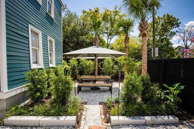 51 Spring Street A&B, Charleston, SC 29403