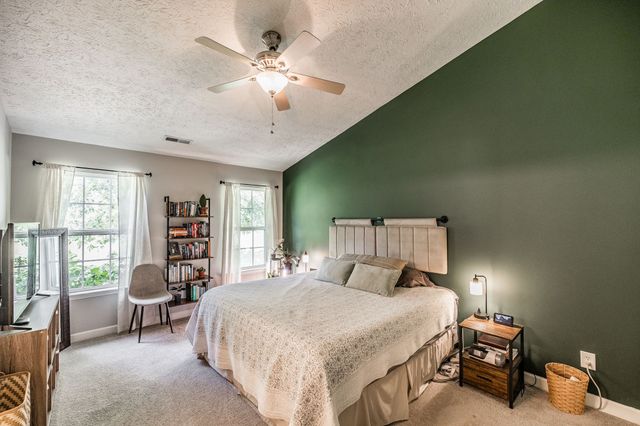 110 Dimaggio Dr, Springfield, TN 37172