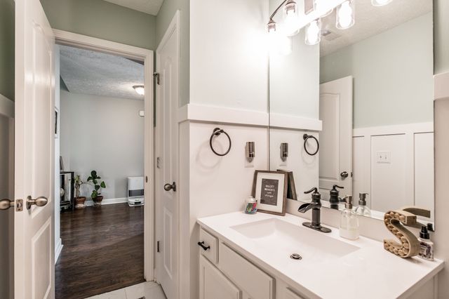 110 Dimaggio Dr, Springfield, TN 37172